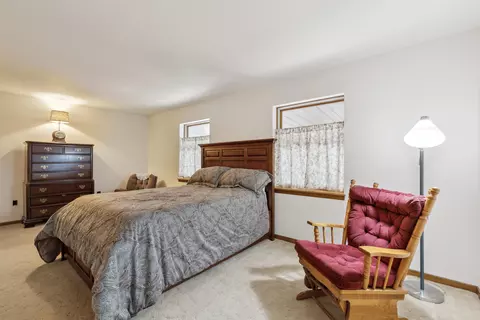 21022 Davis Dr, Malta, IL 60150 photo 17