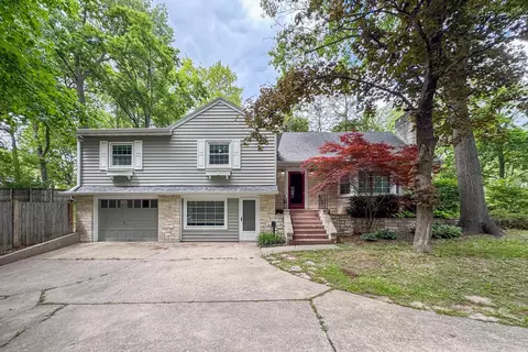 124 Palm Ave, Rockford, IL 61107