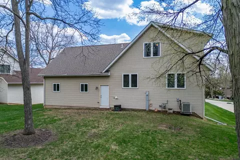 Exterior - 1504 Pier Dr, Lake Summerset, IL 61019 photo 6 of 6