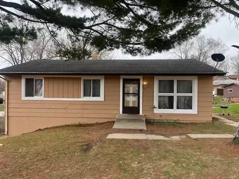 917 N Day Ave, Rockford, IL 61101
