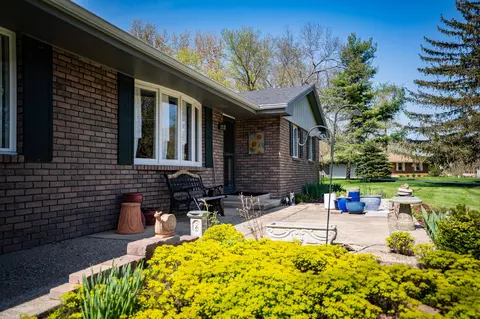 5968 E Bradley Rd, Byron, IL 61010 photo 6