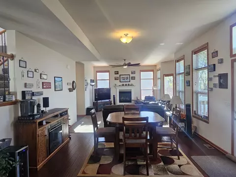 Dining - 615 Biscayne Pl, Roscoe, IL 61073 photo 6 of 6