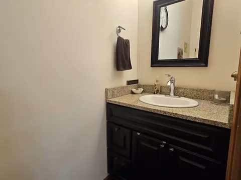 Bath - 615 Biscayne Pl, Roscoe, IL 61073 photo 1 of 3
