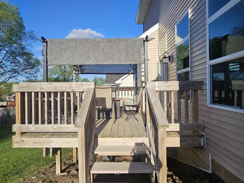 Exterior - 615 Biscayne Pl, Roscoe, IL 61073 photo 5 of 7