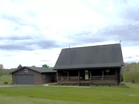 4-227 Beachcomber, Lanark, IL 61046