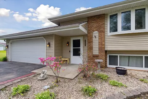 8561 Verde Ct, Byron, IL 61010 photo 5