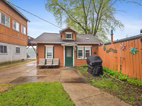 5446 N River Rd, Byron, IL 61010