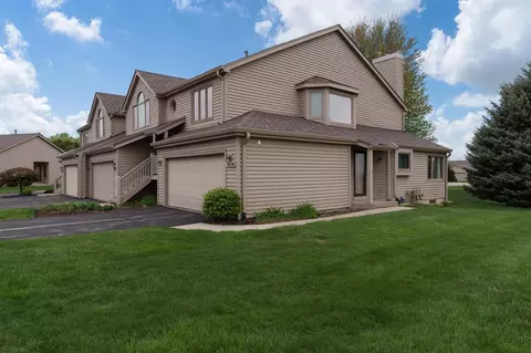 5114 Morning Glory Ln, Loves Park, IL 61111