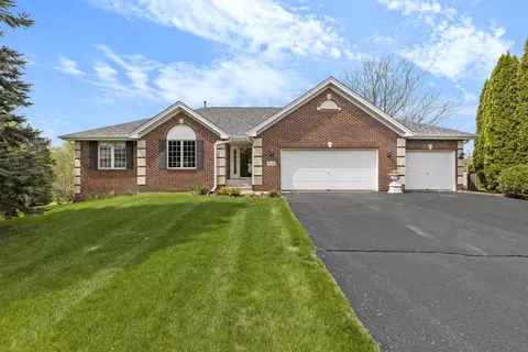 11920 Hunterston Dr, Caledonia, IL 61011
