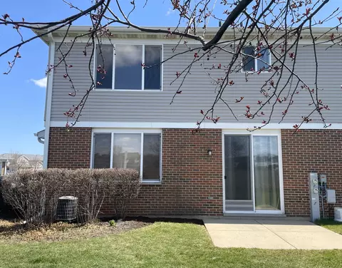 612 Legend Ln, Mchenry, IL 60050 photo 23