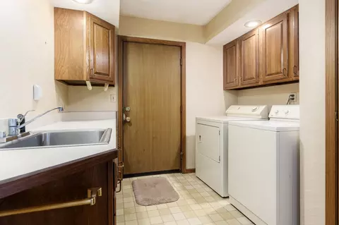 10245 Tybow Trl, Roscoe, IL 61073 photo 26