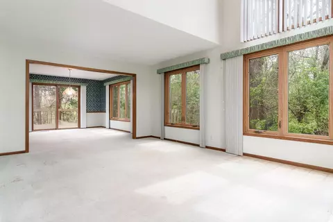 10245 Tybow Trl, Roscoe, IL 61073 photo 6