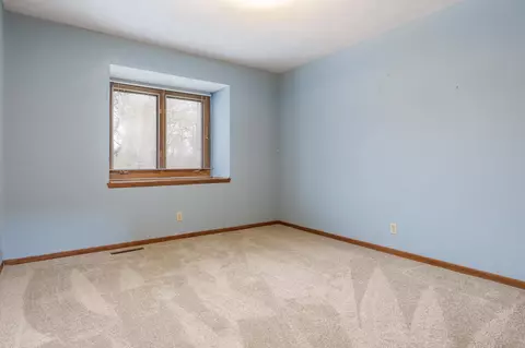 10245 Tybow Trl, Roscoe, IL 61073 photo 40
