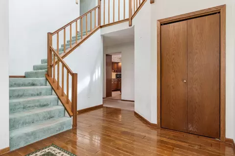 10245 Tybow Trl, Roscoe, IL 61073 photo 5