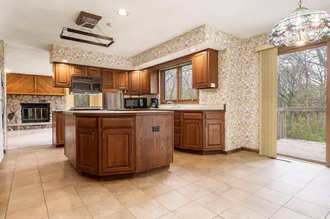 10245 Tybow Trl, Roscoe, IL 61073 photo 13