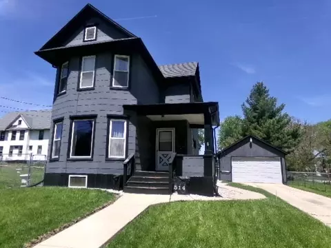 514 E Iroquois, Freeport, IL 61032