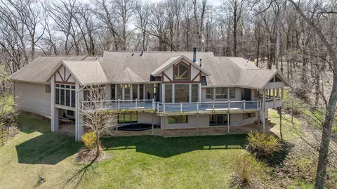 8616 Fisher Rd, Hanover, IL 61041