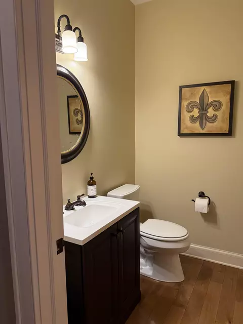 Bath - 7432 Timber Ridge Rd, Roscoe, IL 61073 photo 3 of 4