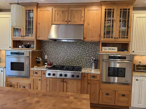 Kitchen - 7432 Timber Ridge Rd, Roscoe, IL 61073 photo 1 of 4
