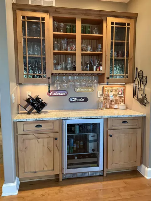 Kitchen - 7432 Timber Ridge Rd, Roscoe, IL 61073 photo 4 of 4