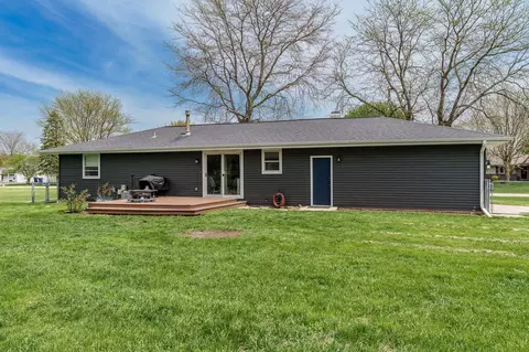 11864 Balsa Ln, Roscoe, IL 61073 photo 5