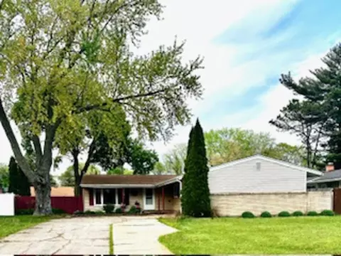 1817 Spring Brook Ave, Rockford, IL 61107 photo 5