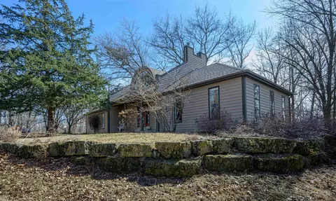 602 Monroe St, Galena, IL 61036