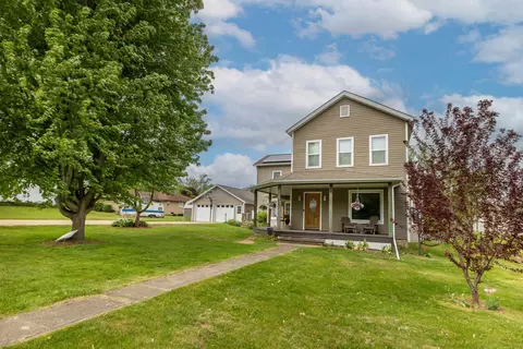 416 W Galena Ave, Warren, IL 61087