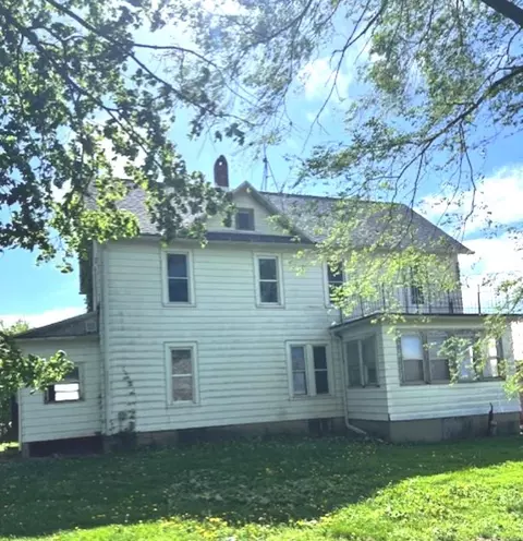 11491 Main Rd, Lena, IL 61048