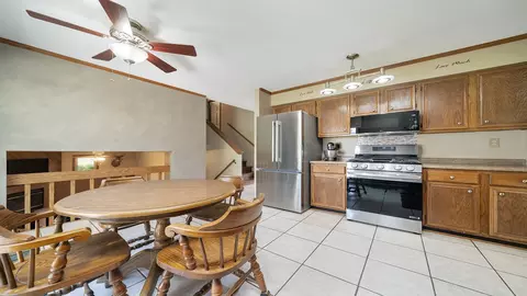 11708 Balsa Ln, Roscoe, IL 61073 photo 13