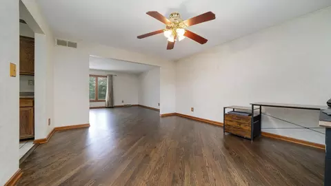 11708 Balsa Ln, Roscoe, IL 61073 photo 7