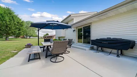 11708 Balsa Ln, Roscoe, IL 61073 photo 31
