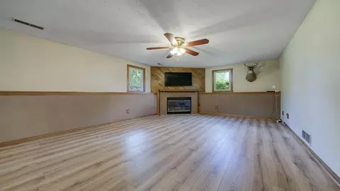 11708 Balsa Ln, Roscoe, IL 61073 photo 22