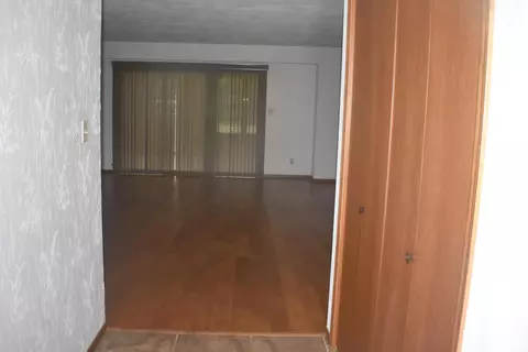 1925 Mesa Dr, Freeport, IL 61032 photo 5