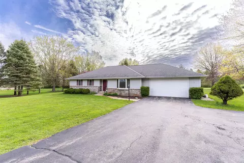11681 Olson Rd, Belvidere, IL 61008
