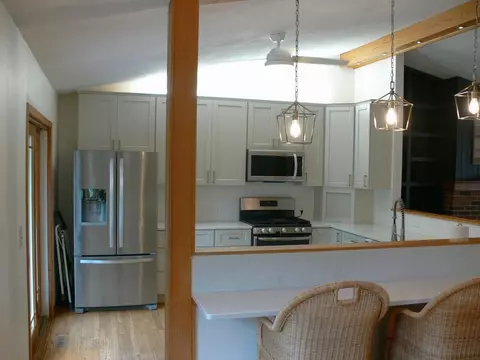 12855 Shawnee Crst, Roscoe, IL 61073 photo 11