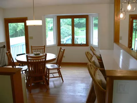 12855 Shawnee Crst, Roscoe, IL 61073 photo 10