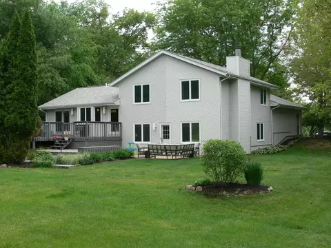 12855 Shawnee Crst, Roscoe, IL 61073 photo 5