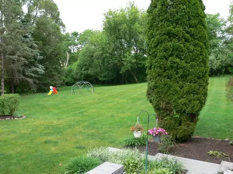 12855 Shawnee Crst, Roscoe, IL 61073 photo 7
