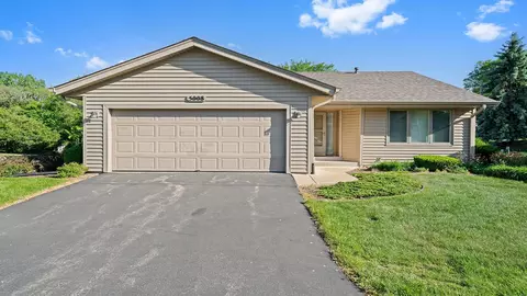 5008 Thistle Trl, Loves Park, IL 61111