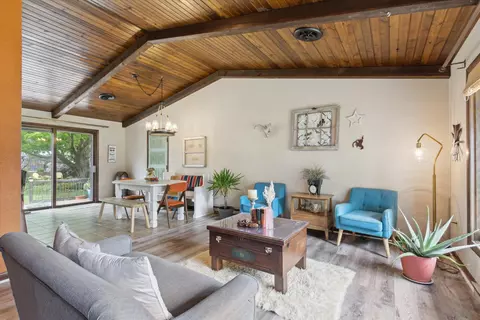 608 E Webster St, Polo, IL 61064 photo 3
