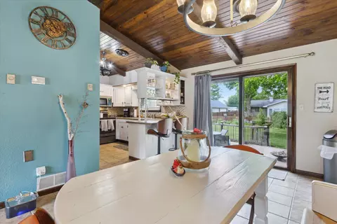 608 E Webster St, Polo, IL 61064 photo 5