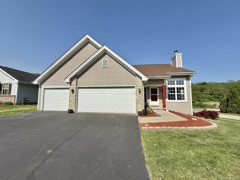2123 Maxine Ln, Rockford, IL 61102