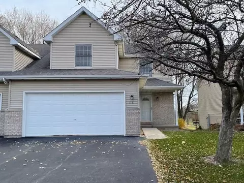 1181 Golf Ct, Dekalb, IL 60115