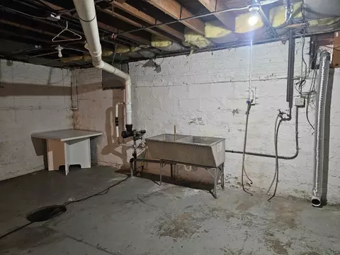 5532 Broad St, Roscoe, IL 61073 photo 32