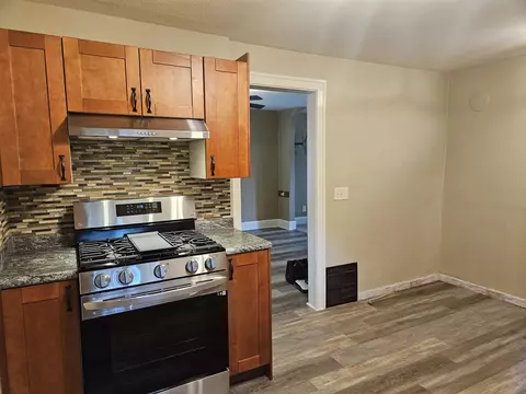 5532 Broad St, Roscoe, IL 61073 photo 12