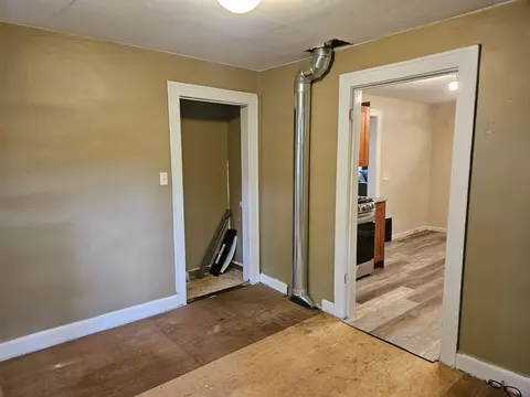 5532 Broad St, Roscoe, IL 61073 photo 25