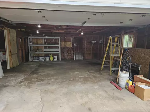5532 Broad St, Roscoe, IL 61073 photo 36