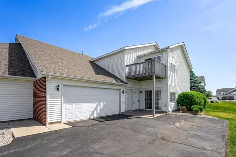 10113 Monarch Rd, Roscoe, IL 61073