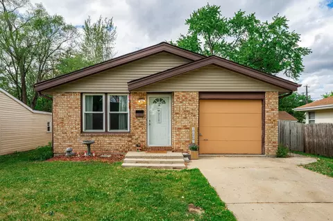 1607 Barton Blvd, Rockford, IL 61103